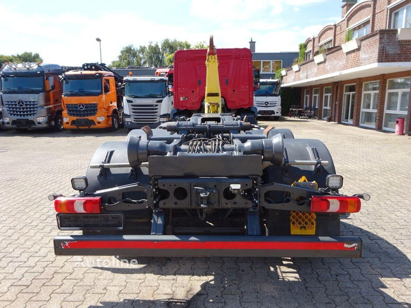 Camión multibasculante Mercedes-Benz Antos 2532 - Hook lift truck