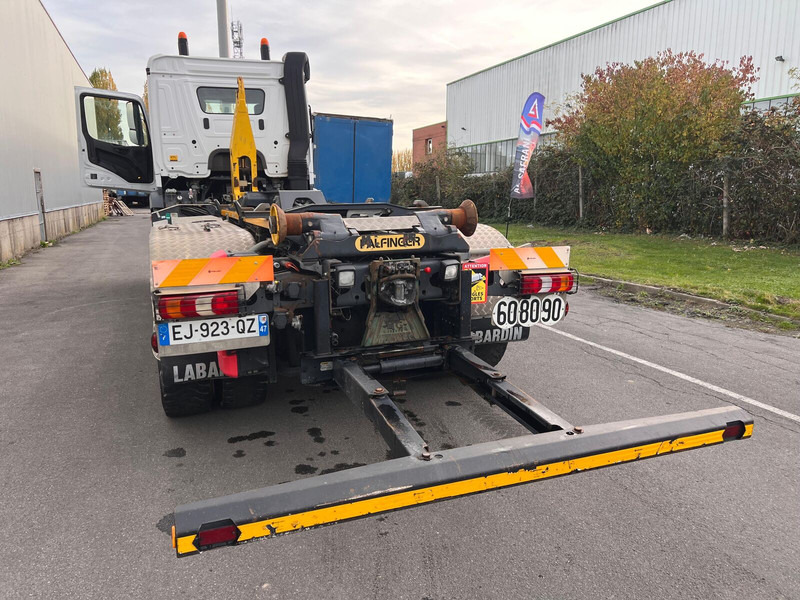 Camión multibasculante Mercedes-Benz Arocs 2645