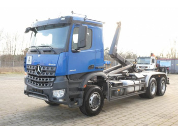 Camión multibasculante Mercedes-Benz Arocs 2645 K 6x4 Abrollkipper Meiller deutsch to 