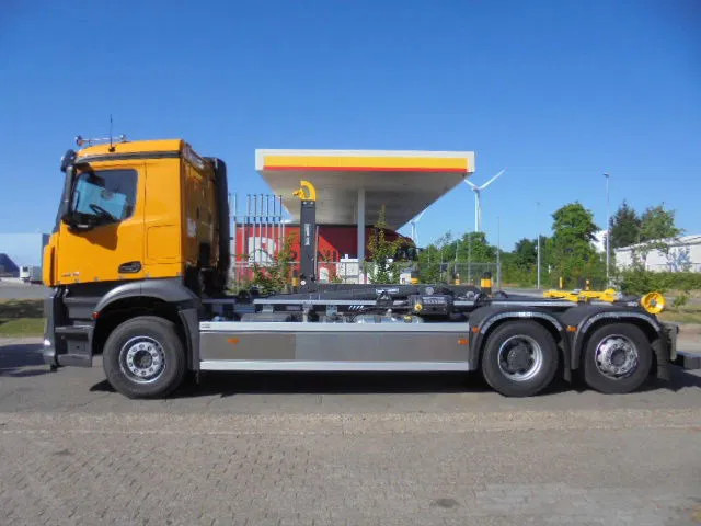 Camión multibasculante Mercedes-Benz Arocs 2848 NEW
