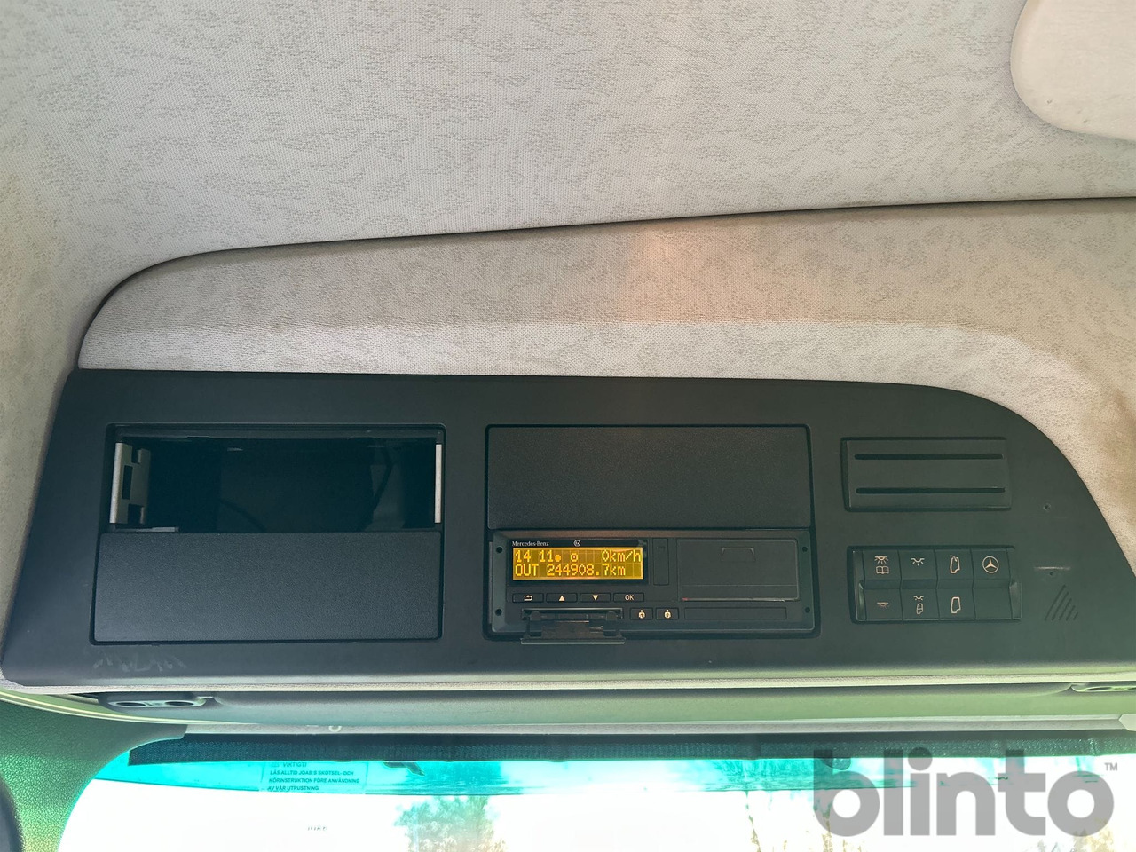 Camión multibasculante Mercedes-Benz Arocs 3251LK 8x4 - JOAB L24