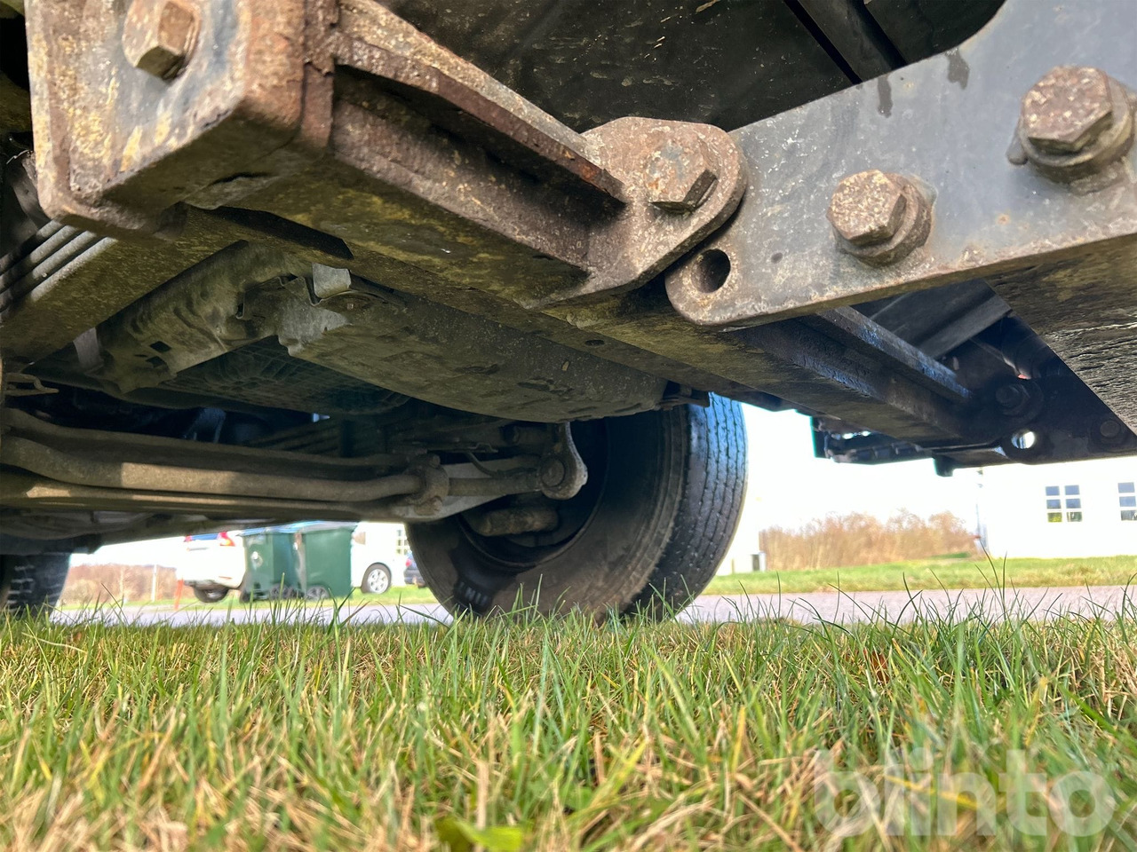 Camión multibasculante Mercedes-Benz Arocs 3251LK 8x4 - JOAB L24