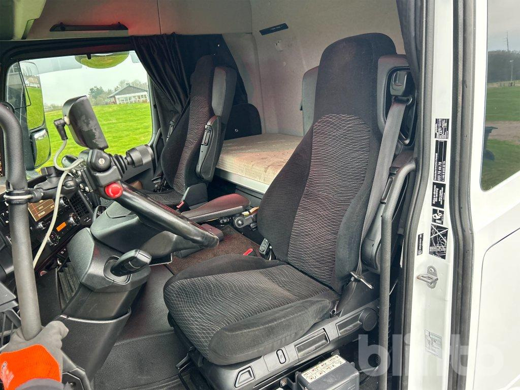 Camión multibasculante Mercedes-Benz Arocs 3253LK - JOAB L24