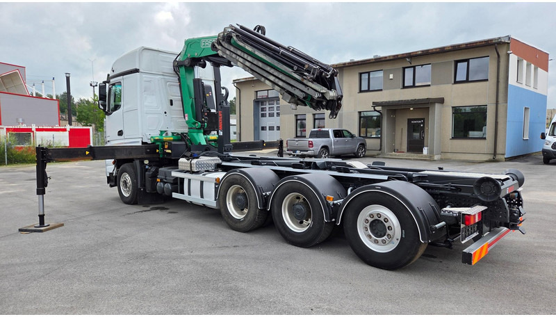 Camión multibasculante Mercedes-Benz Arocs 3253 8X4*4 Fassi F295