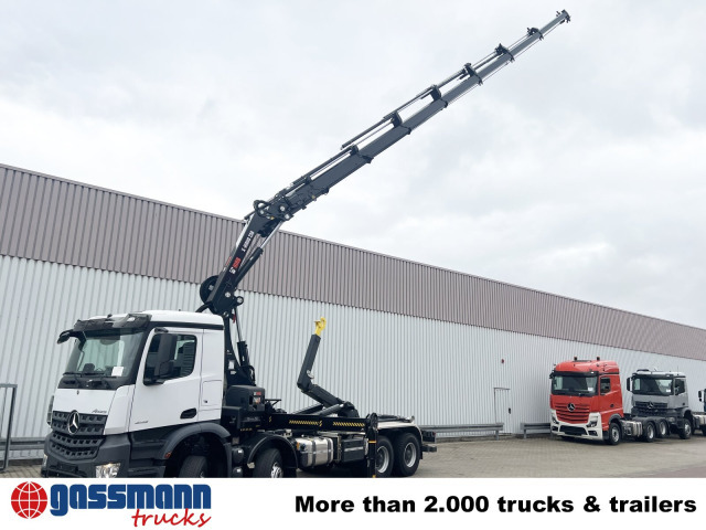 Camión multibasculante Mercedes-Benz Arocs 4142 B 8x4/4, Grounder, Funk