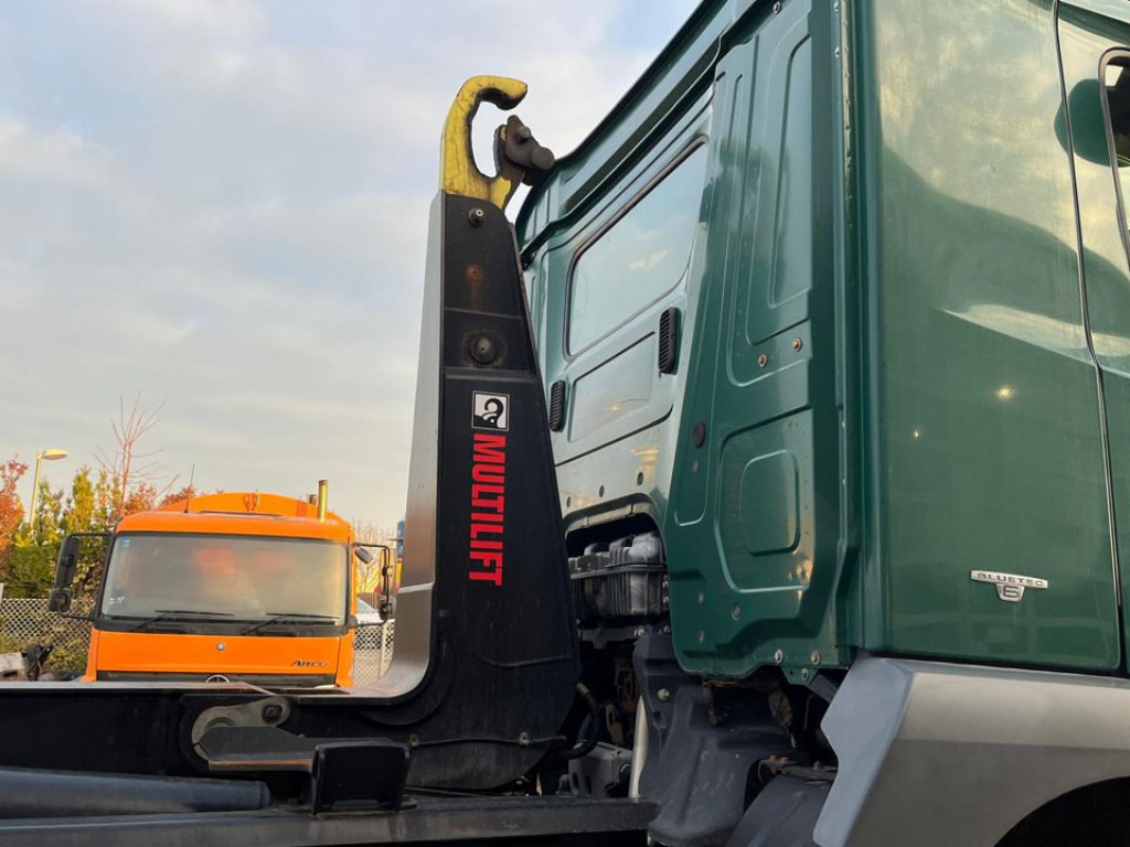 Camión multibasculante Mercedes-Benz Arocs Abrollkipper 2646 6x4 kurzer Radstand