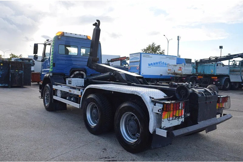 Camión multibasculante Mercedes-Benz Axor 2633