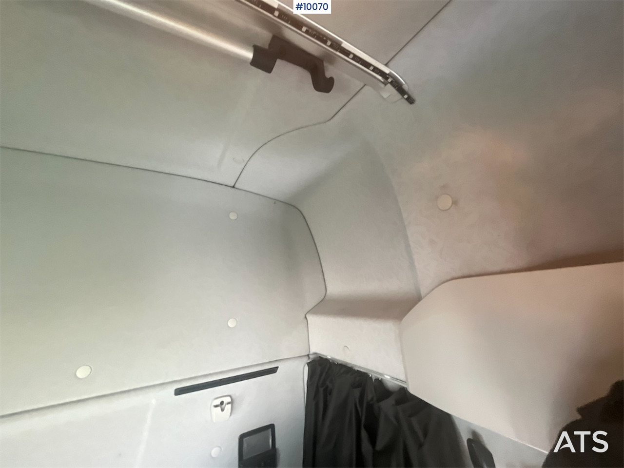 Camión multibasculante Mercedes Benz Complete Snow Plow Truck