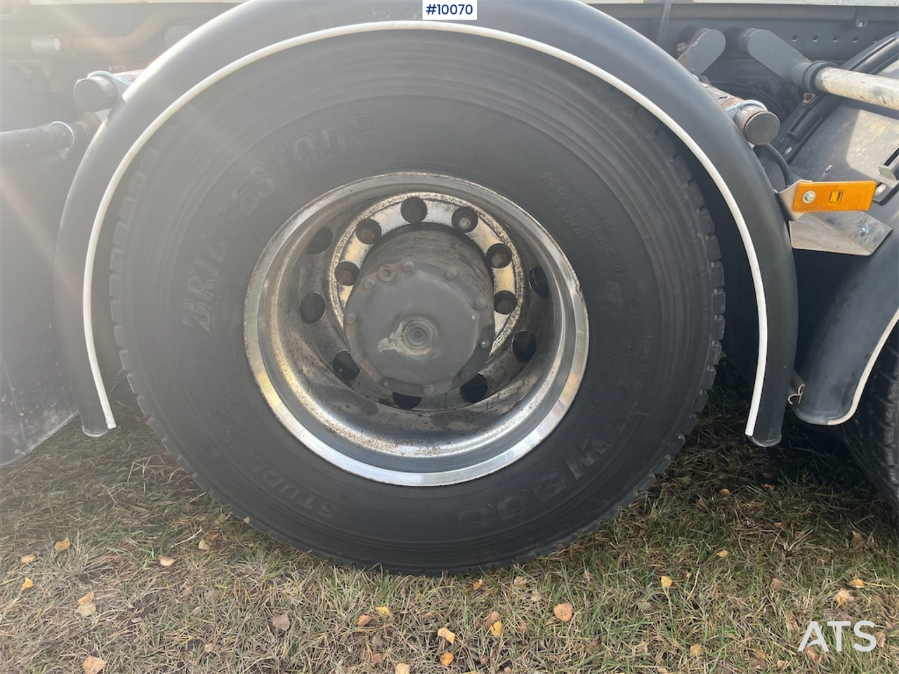 Camión multibasculante Mercedes Benz Complete Snow Plow Truck