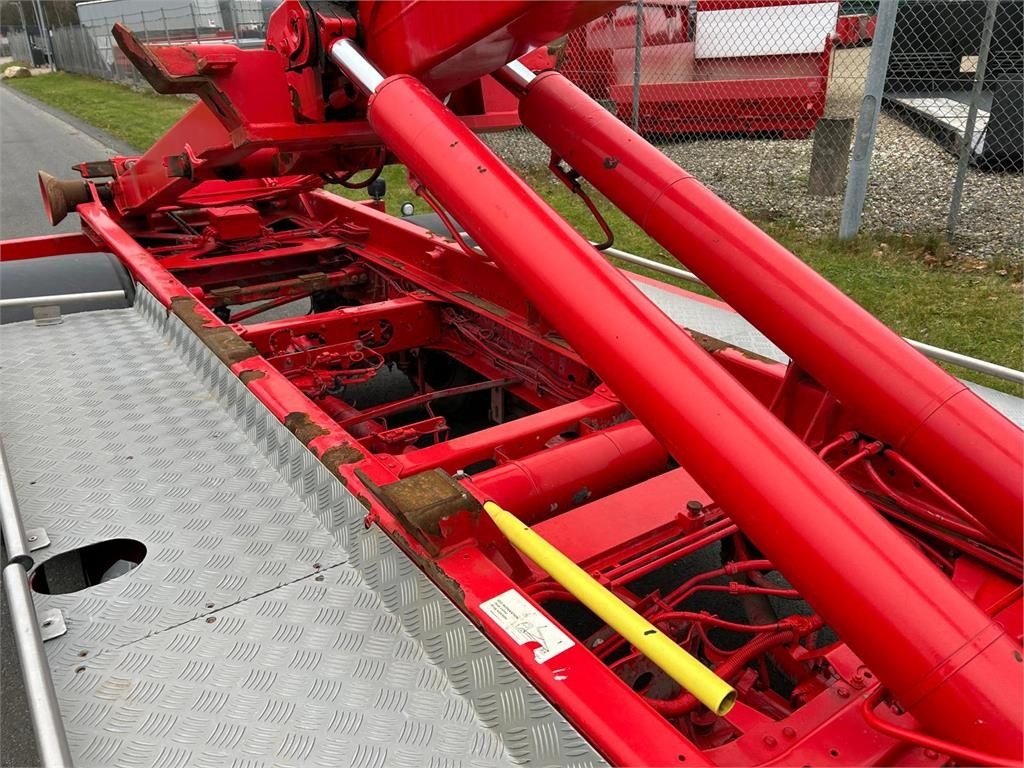 Camión multibasculante Mitsubishi Fuso CANTER 9C150