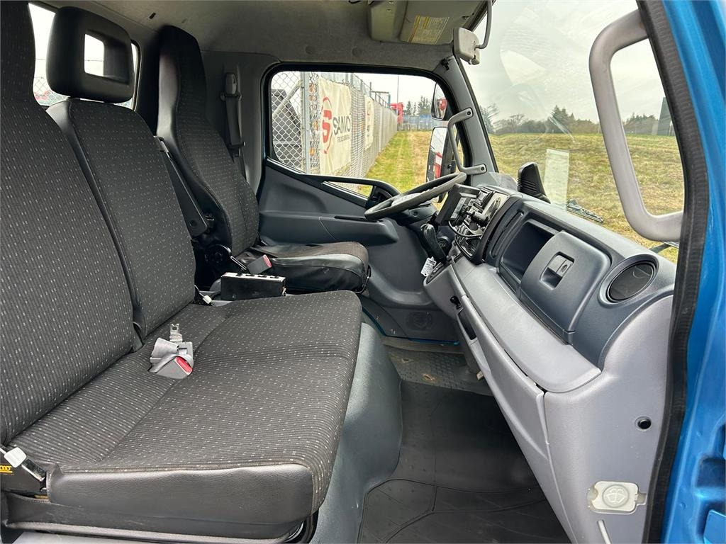 Camión multibasculante Mitsubishi Fuso CANTER 9C150