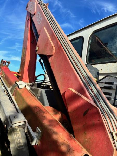 Camión multibasculante Nissan ATLEON 150.25