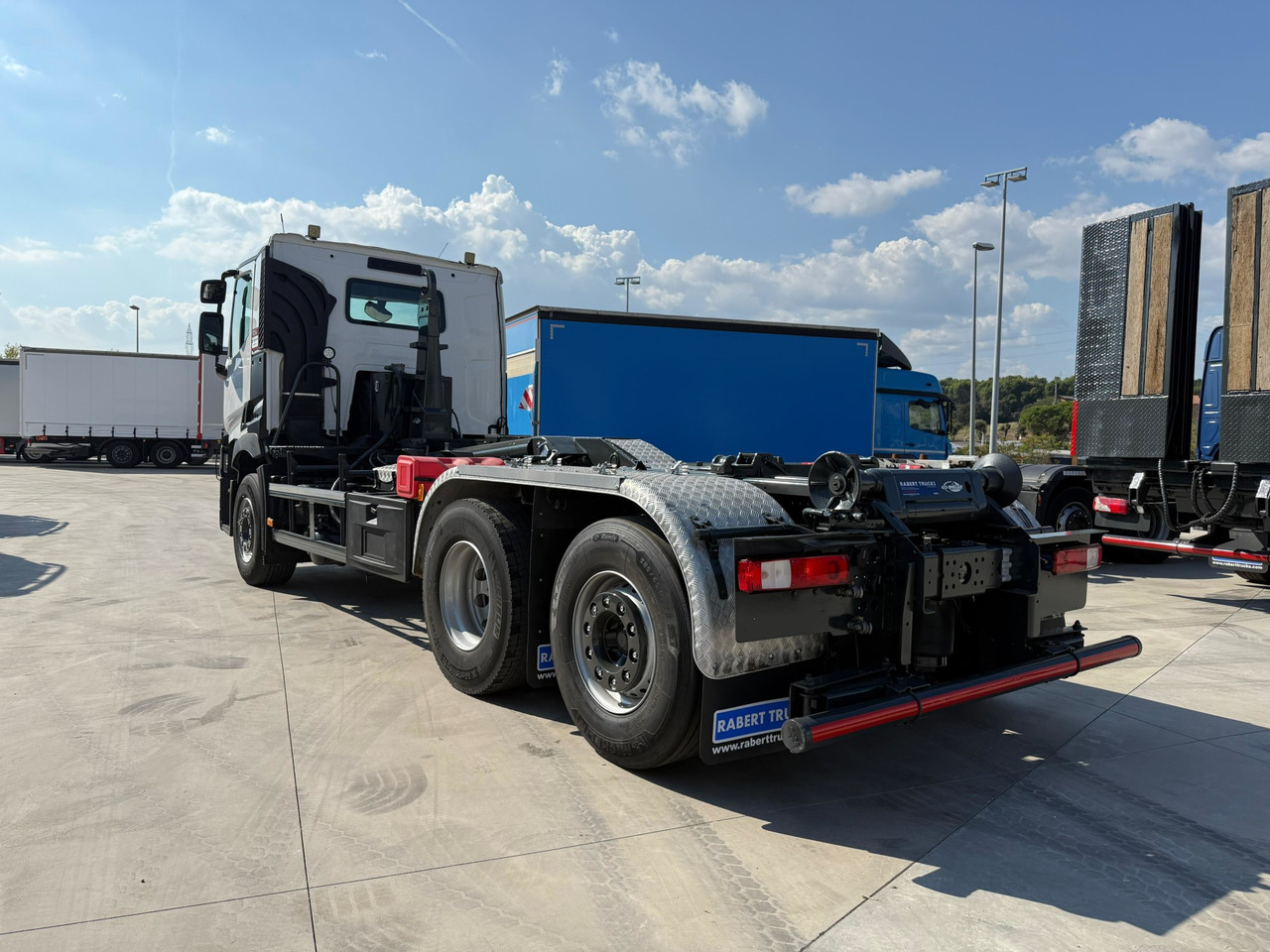 Camión multibasculante RENAULT C430 TI E6 (Hook)