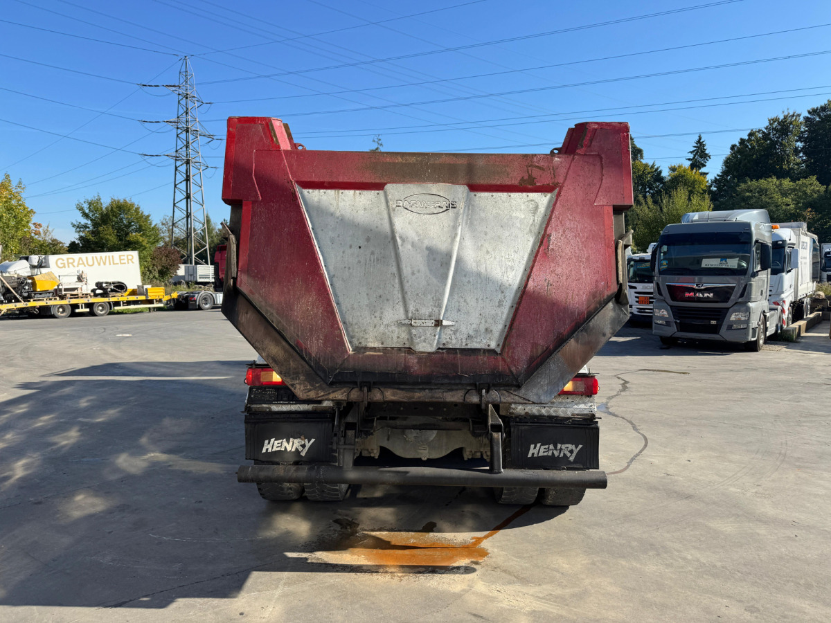 Camión multibasculante RENAULT C520 10x4 Abschiebemulde (no tipper)