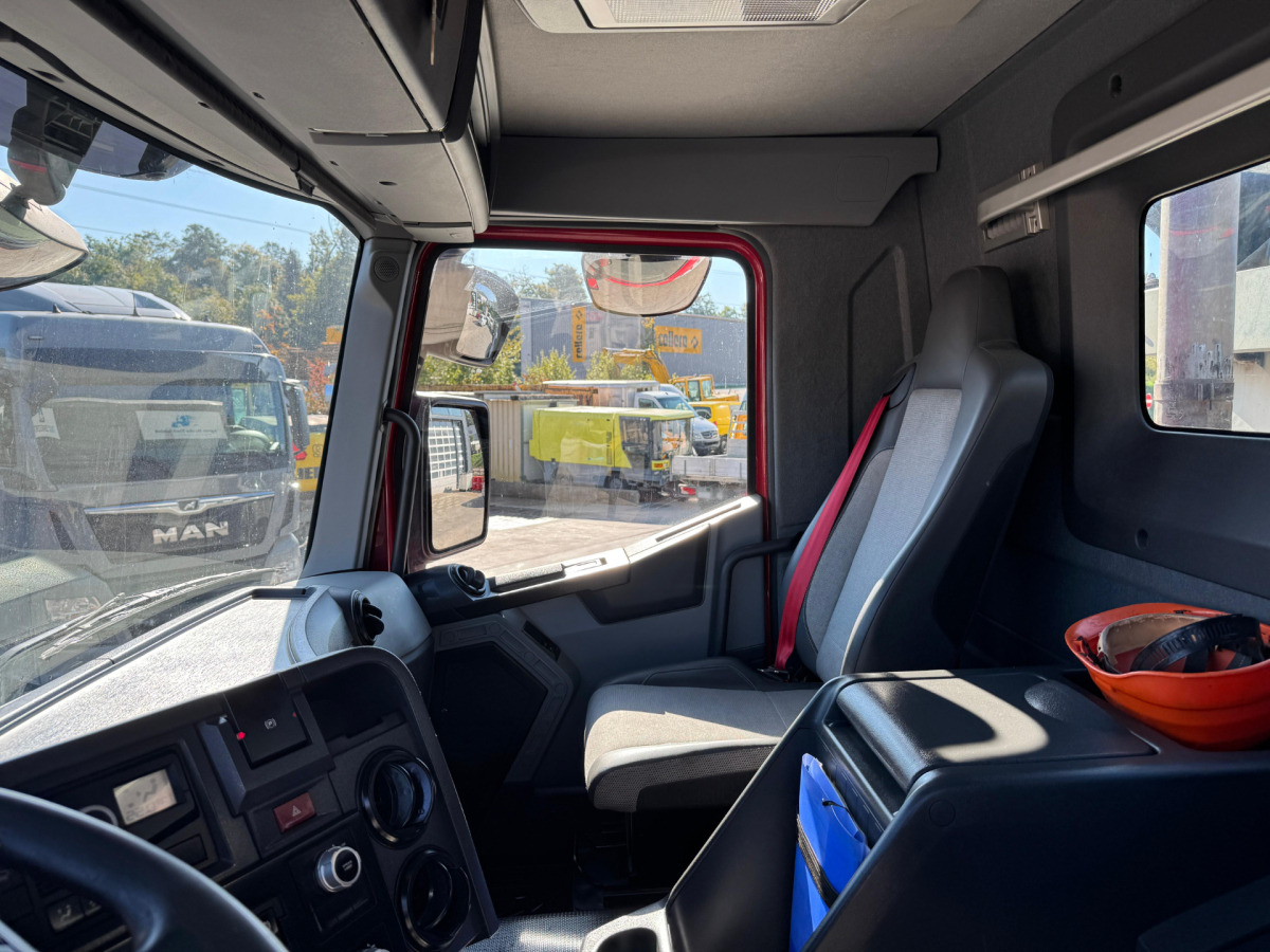 Camión multibasculante RENAULT C520 10x4 Abschiebemulde (no tipper)