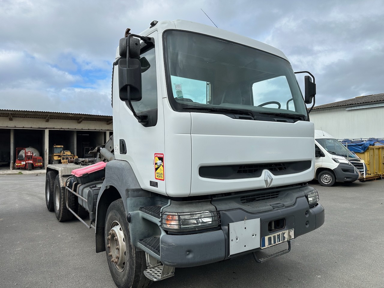 Camión multibasculante RENAULT KERAX 370 DCI