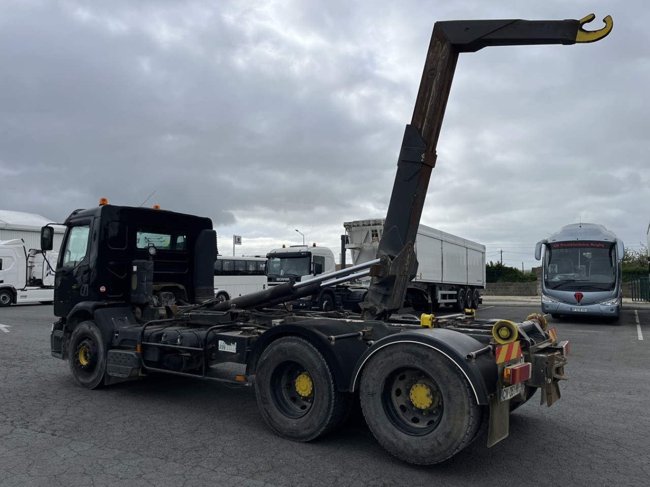 Camión multibasculante RENAULT PREMIUM 370 6X2