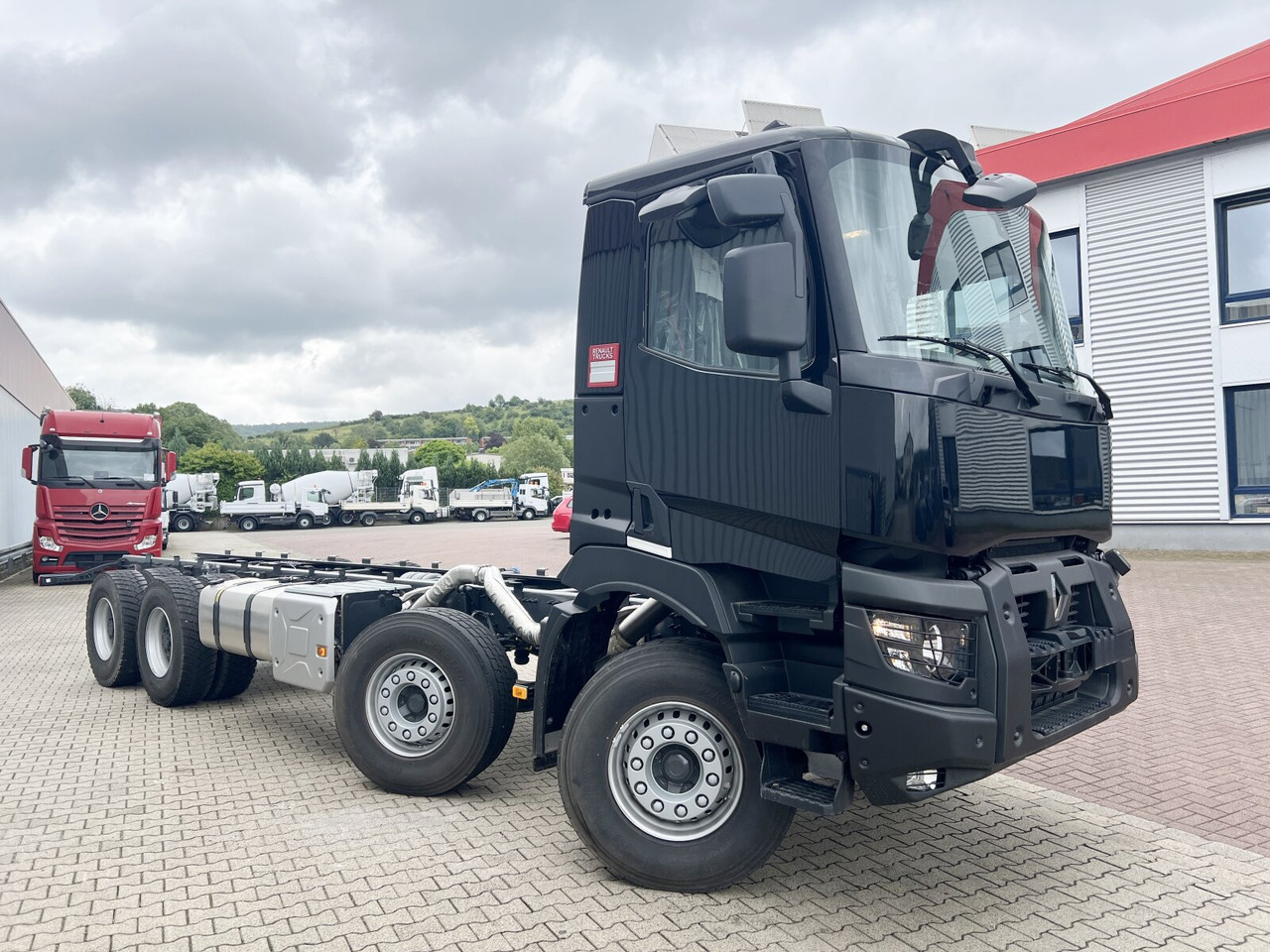 Camión multibasculante Renault C 480 8x4 C 480 8x4, Kran 15-35m/t