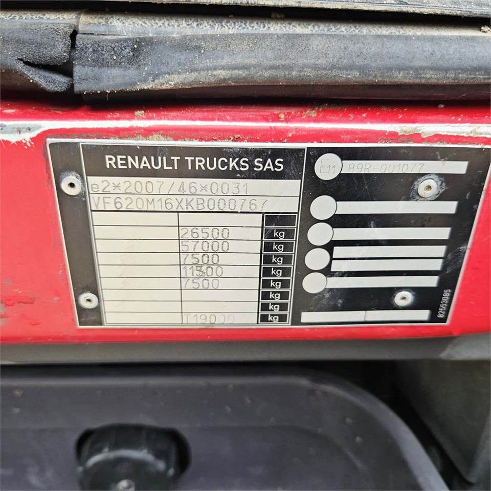 Camión multibasculante Renault D 26 Wide