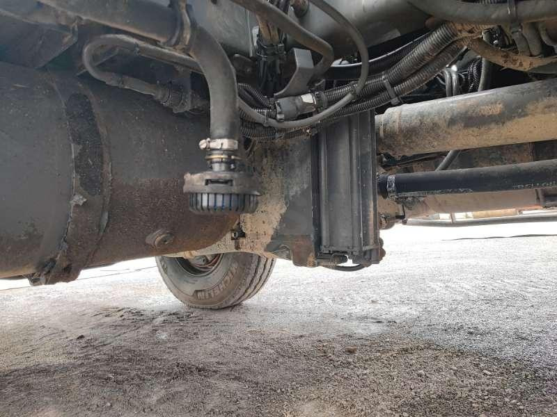 Camión multibasculante Renault KERAX 410 DXI 6X4