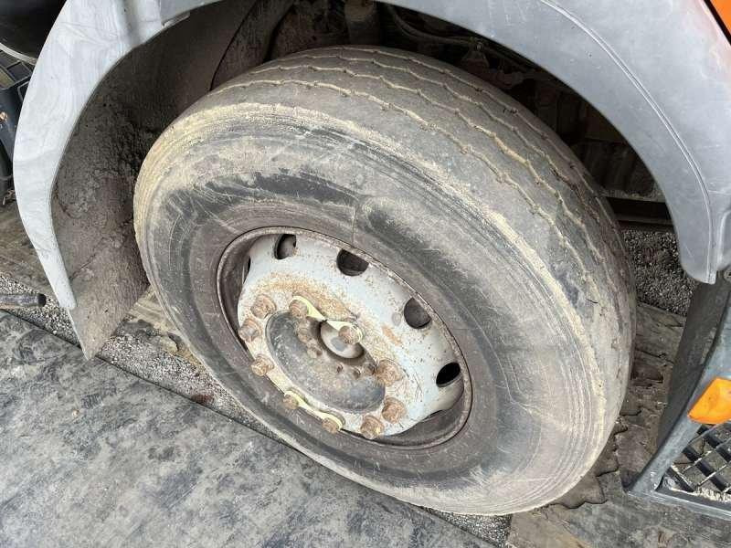 Camión multibasculante Renault PREMIUM 370-26 AVEC BOUILLE ACMAR