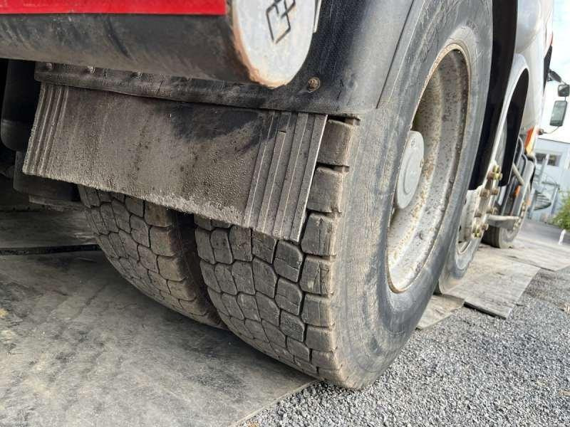 Camión multibasculante Renault PREMIUM 370-26 AVEC BOUILLE ACMAR