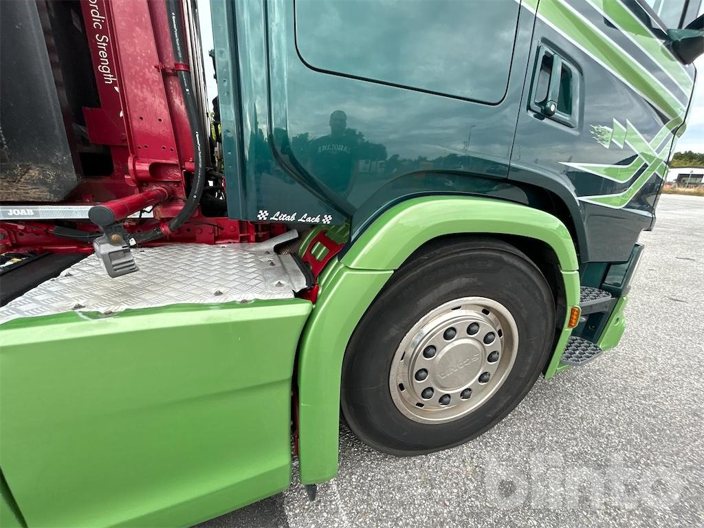 Camión multibasculante SCANIA