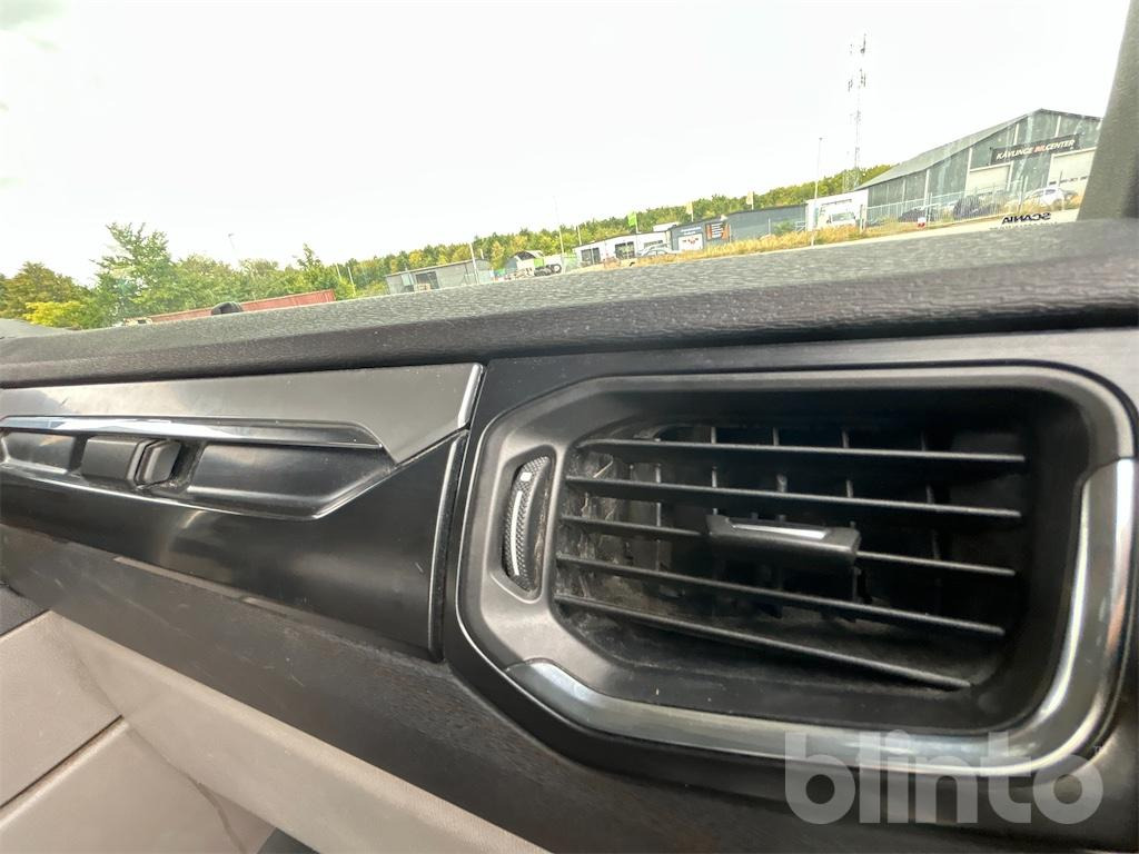 Camión multibasculante SCANIA