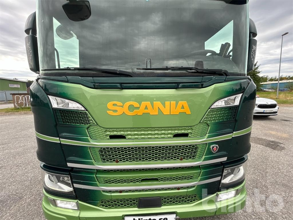 Camión multibasculante SCANIA