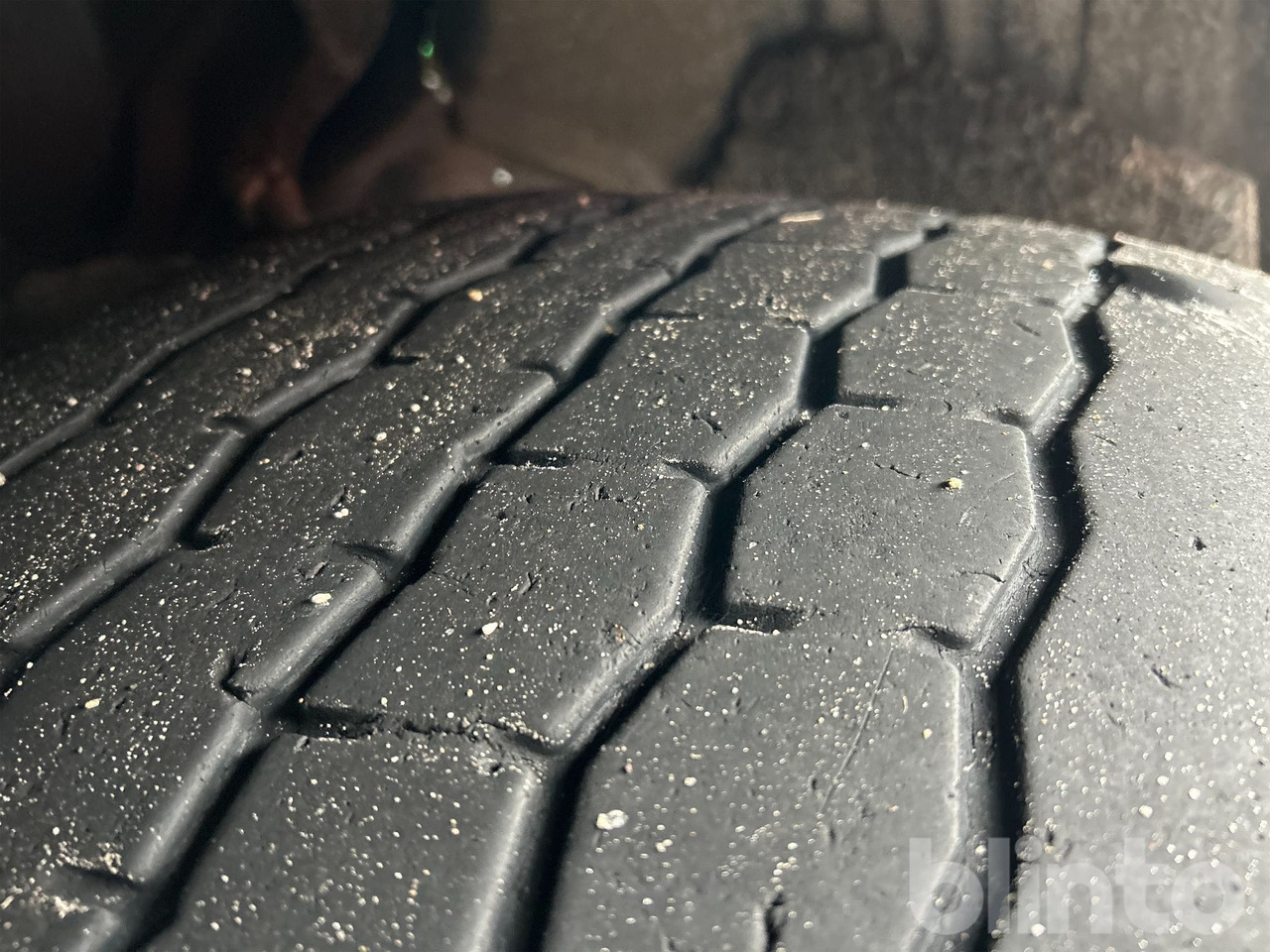 Camión multibasculante SCANIA