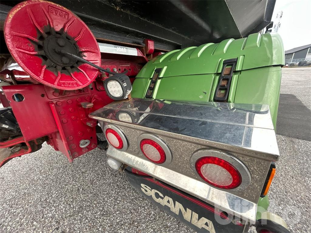 Camión multibasculante SCANIA