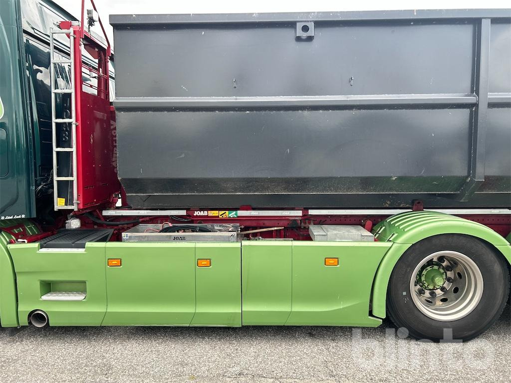 Camión multibasculante SCANIA