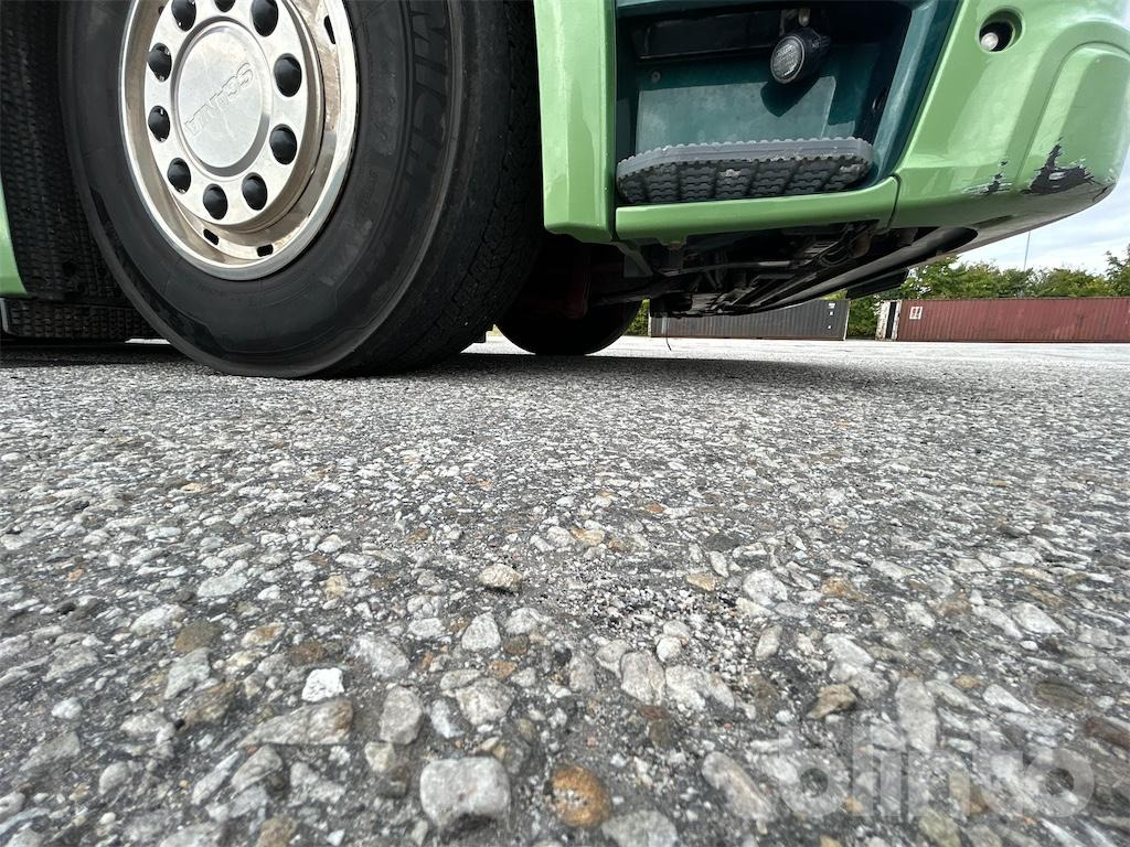 Camión multibasculante SCANIA