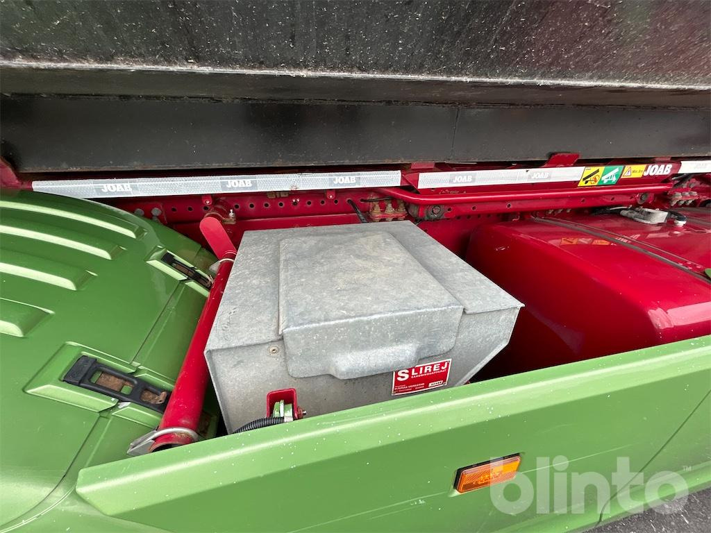 Camión multibasculante SCANIA