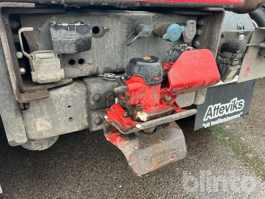 Camión multibasculante SCANIA