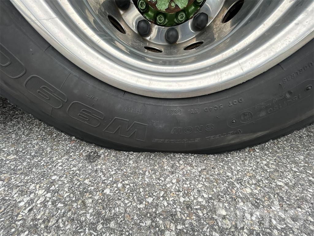 Camión multibasculante SCANIA