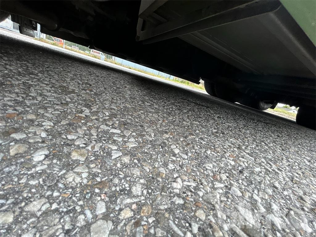 Camión multibasculante SCANIA