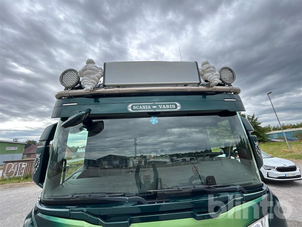 Camión multibasculante SCANIA