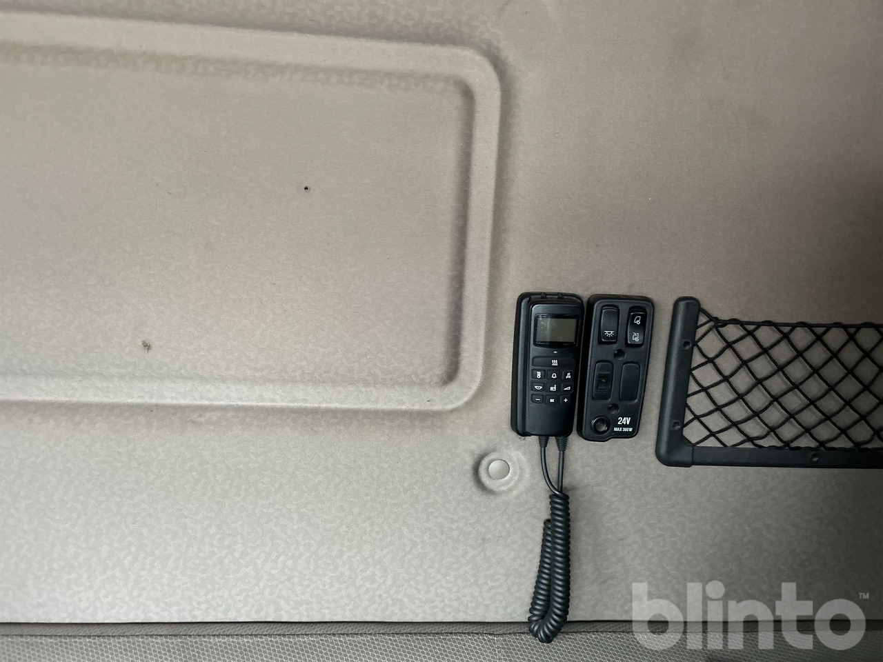 Camión multibasculante SCANIA