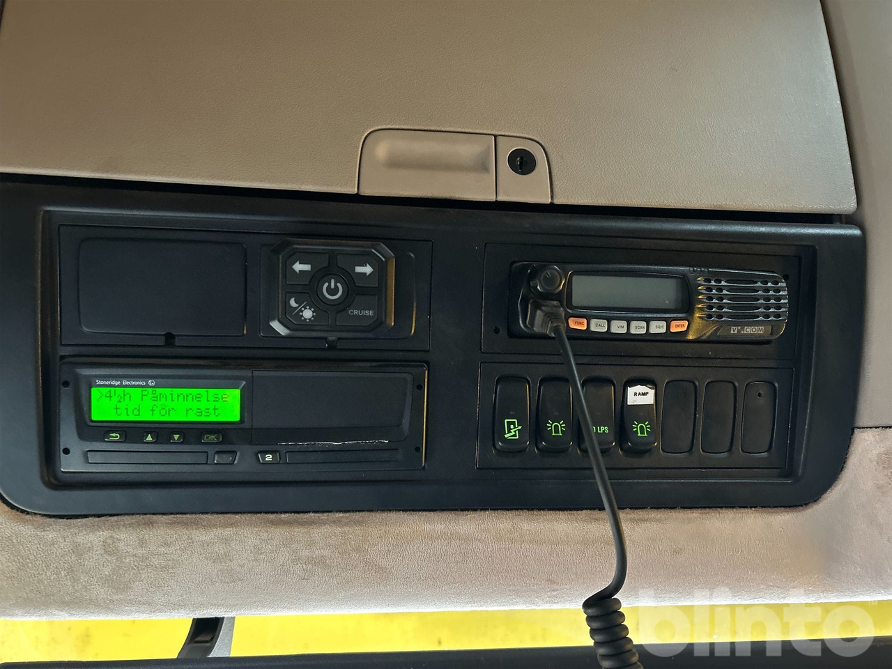 Camión multibasculante SCANIA