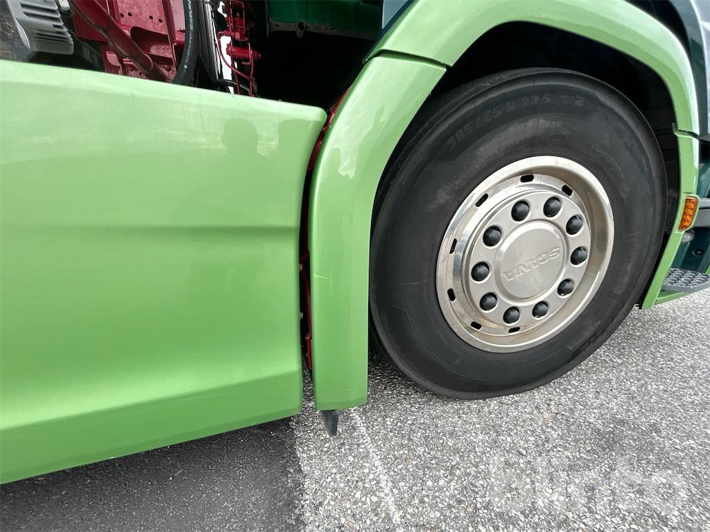 Camión multibasculante SCANIA