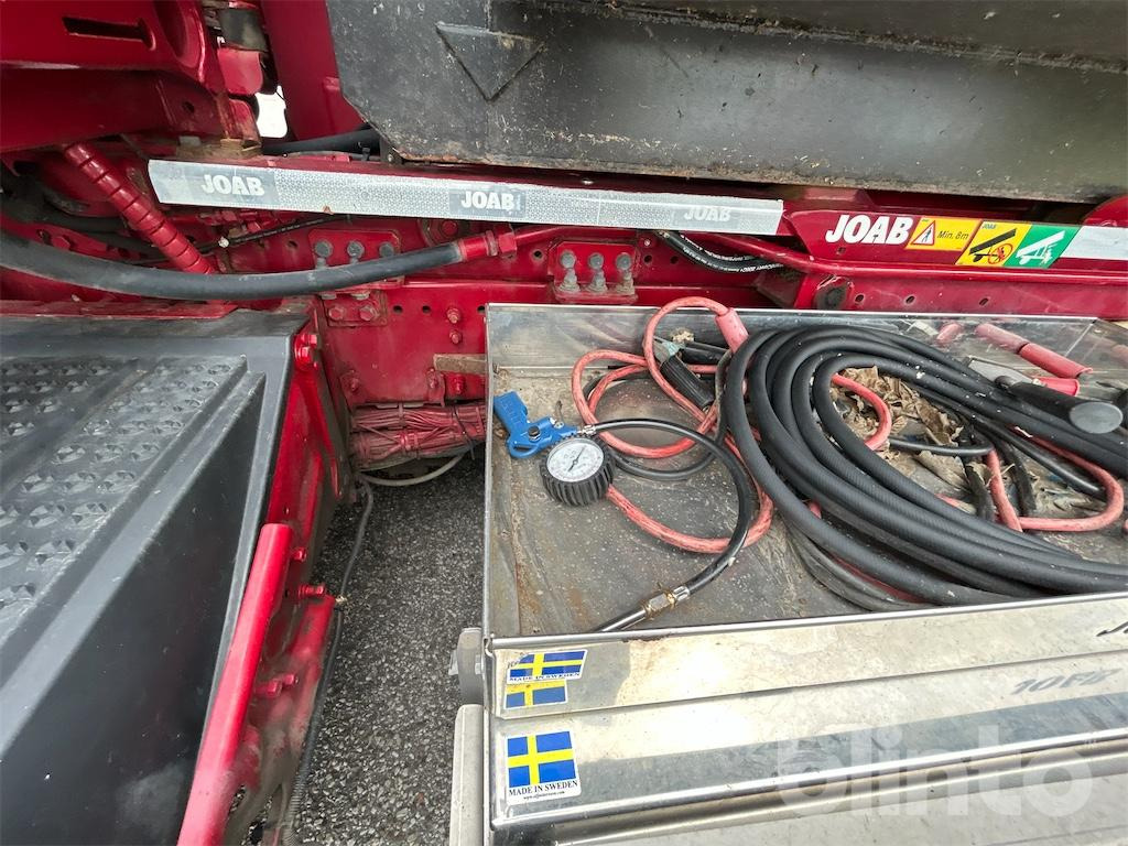 Camión multibasculante SCANIA