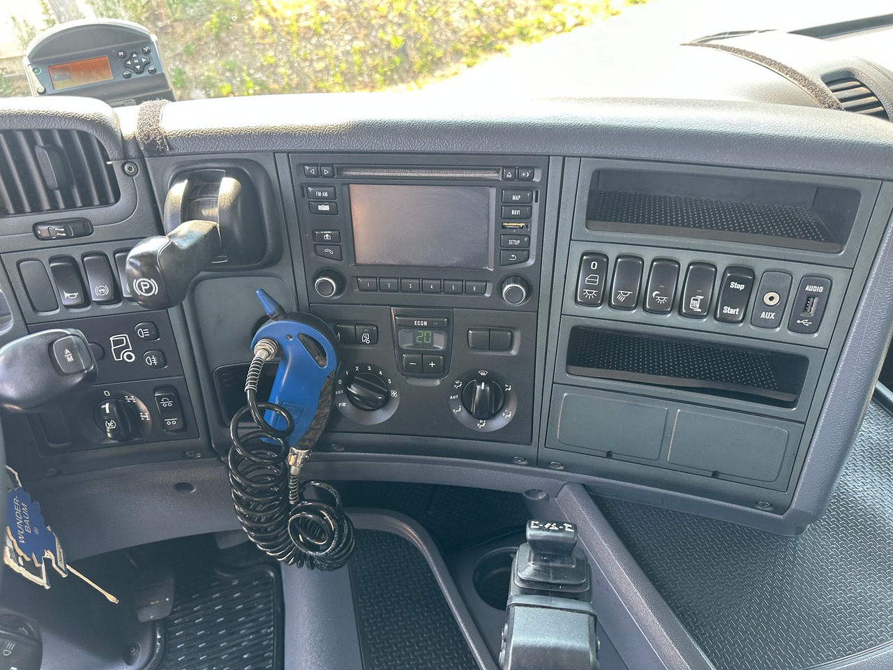 Camión multibasculante SCANIA G450 8x4 Hiab