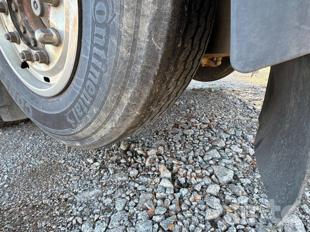 Camión multibasculante SCANIA P310DB6X2*4HNA