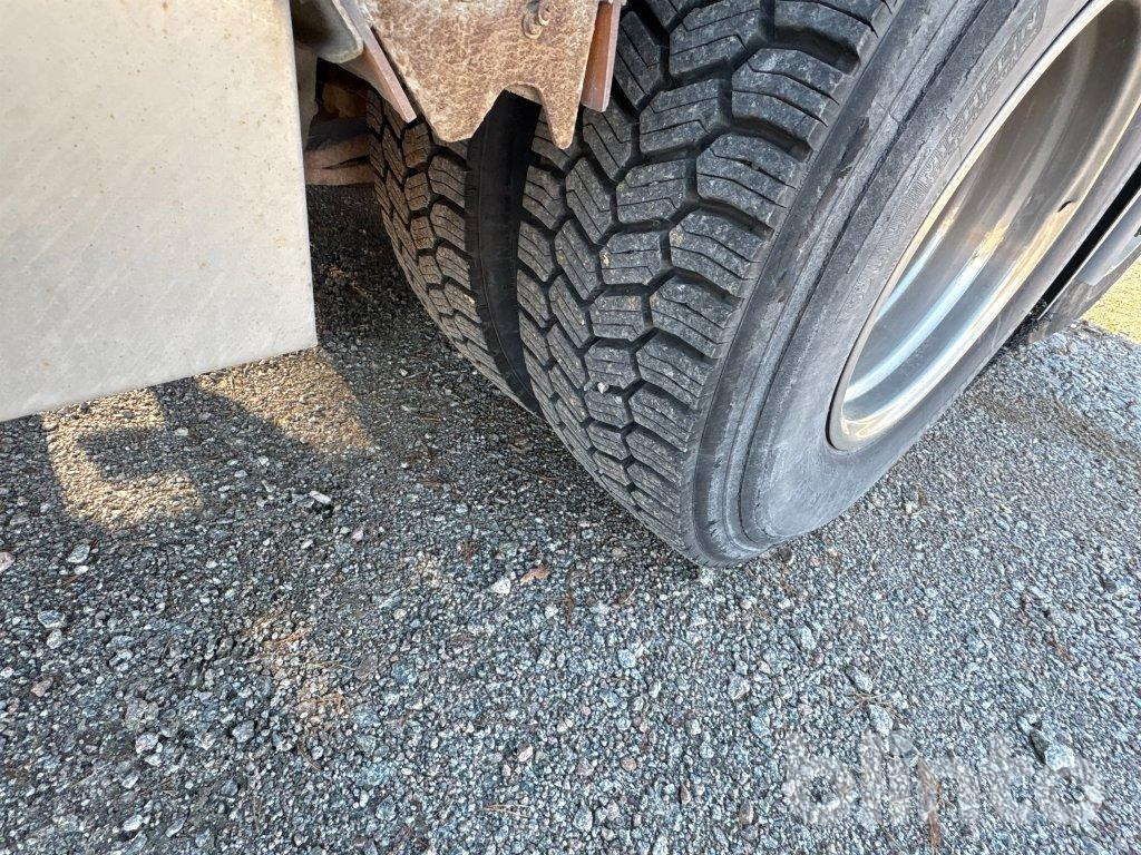 Camión multibasculante SCANIA P310DB6X2*4HNA