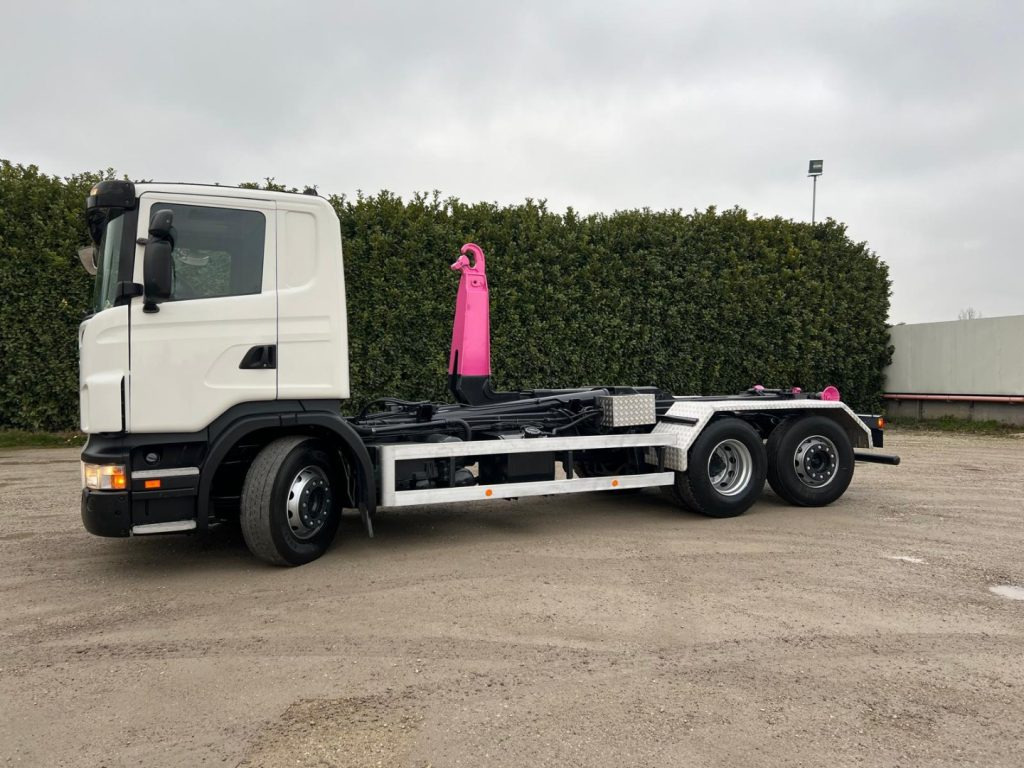 Camión multibasculante SCANIA R380 SCARRABILE
