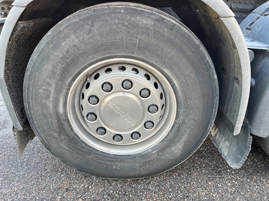 Camión multibasculante SCANIA R490LB6x2*4