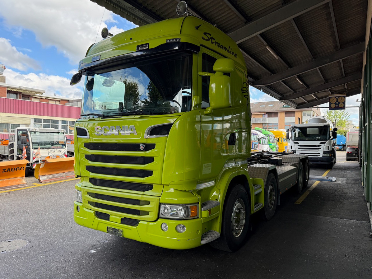 Camión multibasculante SCANIA R490 8x4