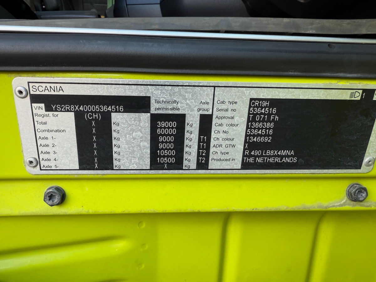 Camión multibasculante SCANIA R490 8x4