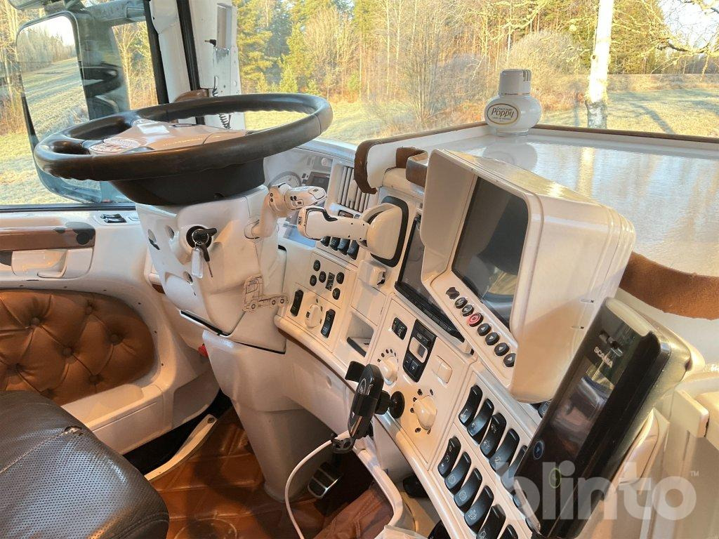 Camión multibasculante SCANIA R520LB8X4*4HNB